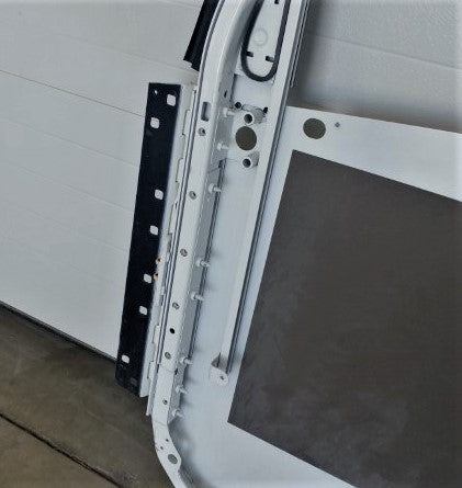 Freightliner Columbia RH Passenger Side Door P/N: 18-62374-040 (4950936748118)