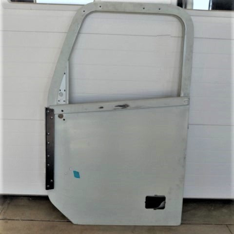 Freightliner Columbia LH Driver Side Door P/N: 18-62374-010 (4951004807254)