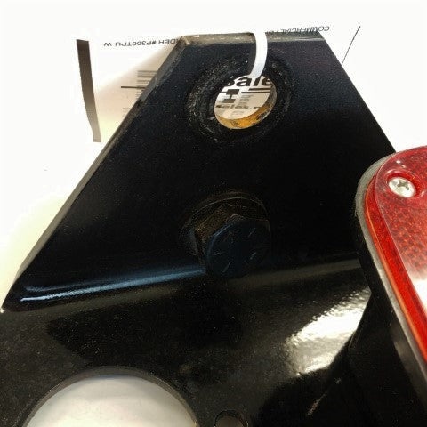 Damaged VSM LED Boxed Tail Lamp w/Mount Light - P/N: 06-84730-000 (4964725948502)