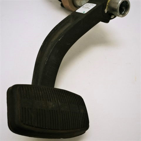 Freightliner Pneumatic Brake Pedal - P/N: A12-24318-000 (4393037201494)