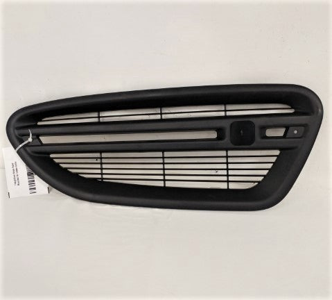 Freightliner Black Hood Mounted Air Intake Grille - P/N: 17-18878-000, A17-19088-000 (8026923237692)