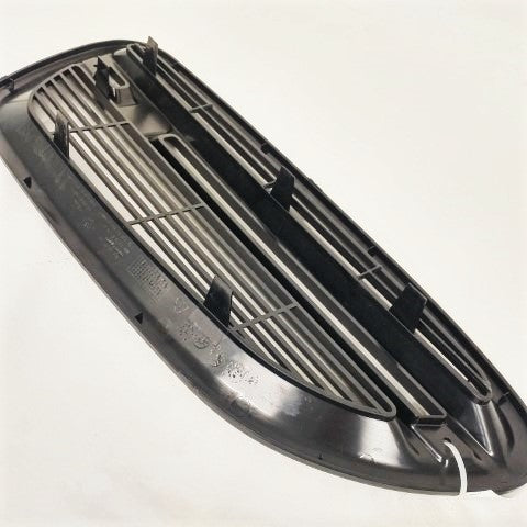 Freightliner Black Hood Mounted Air Intake Grille - P/N: 17-18878-000, A17-19088-000 (8026923237692)