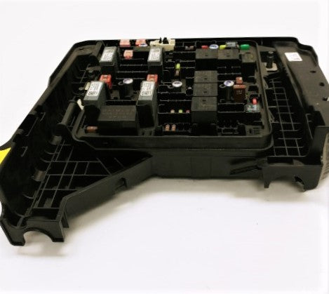 Freightliner Power Distribution Module VPDM Fuse Panel Tab Broken A06-90283-000 (4425459269718)