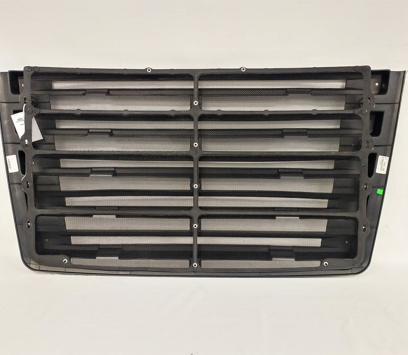 Used Freightliner Winter Front Radiator Mounted Grille - P/N: A17-18928-026 (6700463063126)