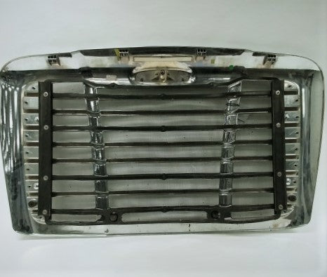 Freightliner Cascadia P3 OEM Chrome Grill Panel - P/N: 17-16026-002 (4442872381526)