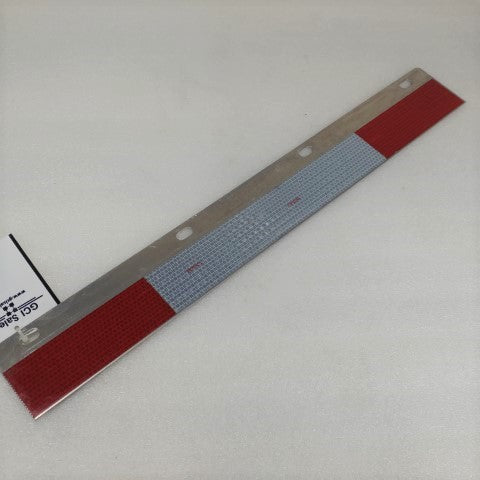 Freightliner Mud Flap Reflective Strips H/D - P/N: TWD-BETRT25RL (4982881222742)