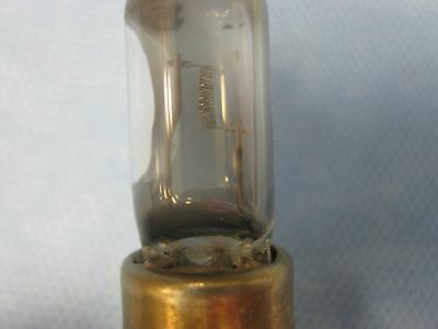 Used Philips 9006 Standard Halogen Headlight Bulb (4023550279766)