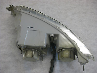 International 8600 RH Headlamp Assembly - P/N: 3561964C1, 20-5521 (3939608363094)