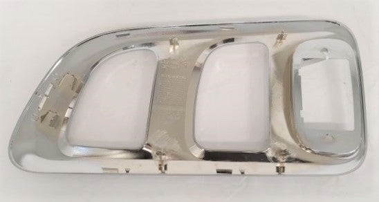 Freightliner Chrome Side Hood Air Vent Panel RH - P/N A17-13537-003 (6647834050646)