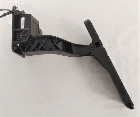 Freightliner Accelerator Pedal - P/N A01-33820-001 (6648859918422)