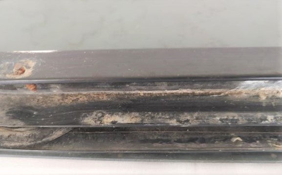 Damaged Freightliner LH Side Window Air Vent - P/N: A18-35402-000 (6656737902678)