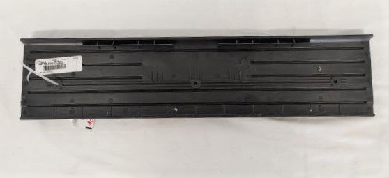 Freightliner Door Sill Cover - P/N 18-69143-000 (6674033770582)