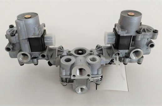 Wabco Antilock Brakes Modulator Valve - P/N 4725001230 (6740818657366)