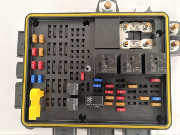 Damaged Eaton Power Distribution Module Expansion Assembly - P/N A06-84731-025 (6699206180950)