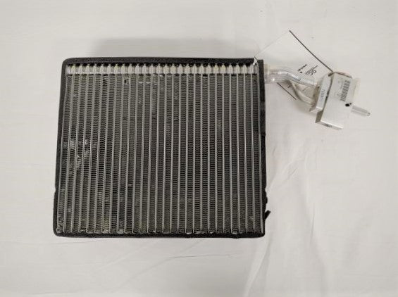 Used Freightliner Cascadia P3 AC Evaporator Core - P/N  VCC T1000897K (6741311782998)