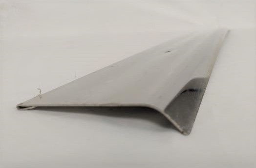 Used Freightliner RH Exterior Cab Trim Skirt Piece - P/N  18-62175-040 (6771124502614)