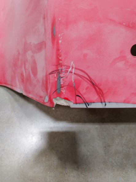 Damaged Western Star LH Stratosphere Transition Panel  -  P/N  A18-67629-000 (6778730512470)