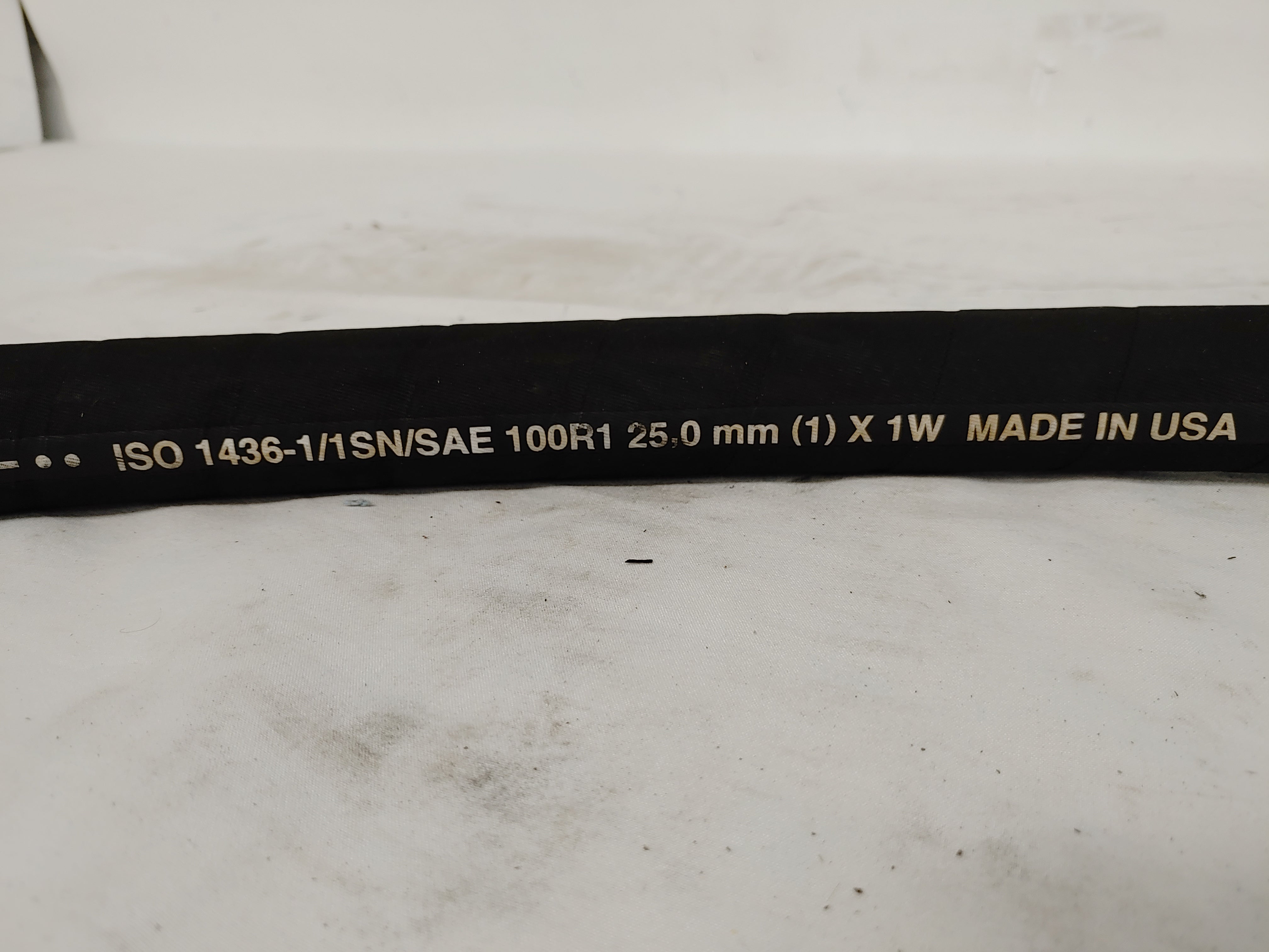 Parker 37" 422/421-16 1" ID Hose w/ 1" Rigid Male & 1" Swivel Male Fittings (6788402872406)