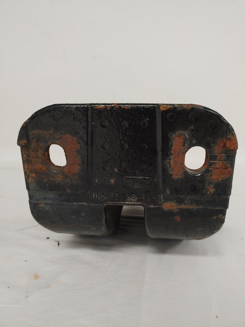 Used Freightliner Cascadia P3 Cab Support w/ Underslung - P/N  R18-65369-000 (6792932851798)