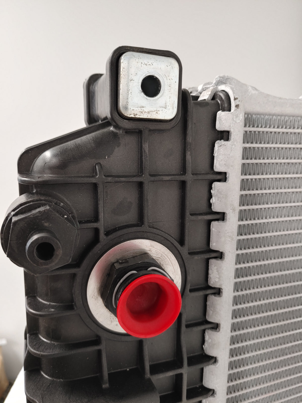 Radiator w/Frame Fit Freightliner 07-10 MB Line 03-10 MT45 MT55 25 Radiator w/Frame Fit Freightliner 07-10 MB Line 03-10 MT45 MT55 25