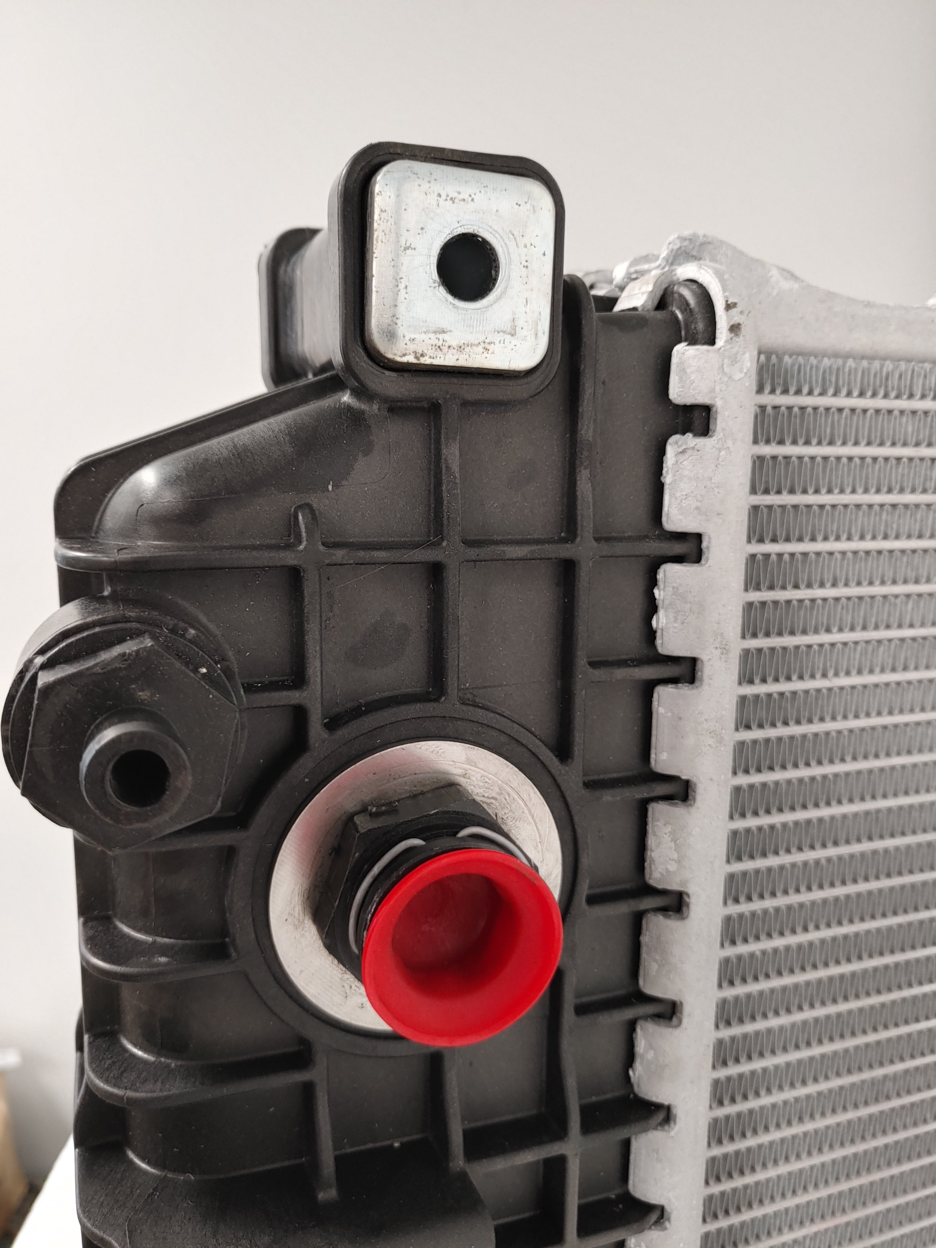 TitanX 27 ½ x 25 ½" Freightliner M2 Housed Radiator -  P/N  TXE 1004016 (8126253171004)