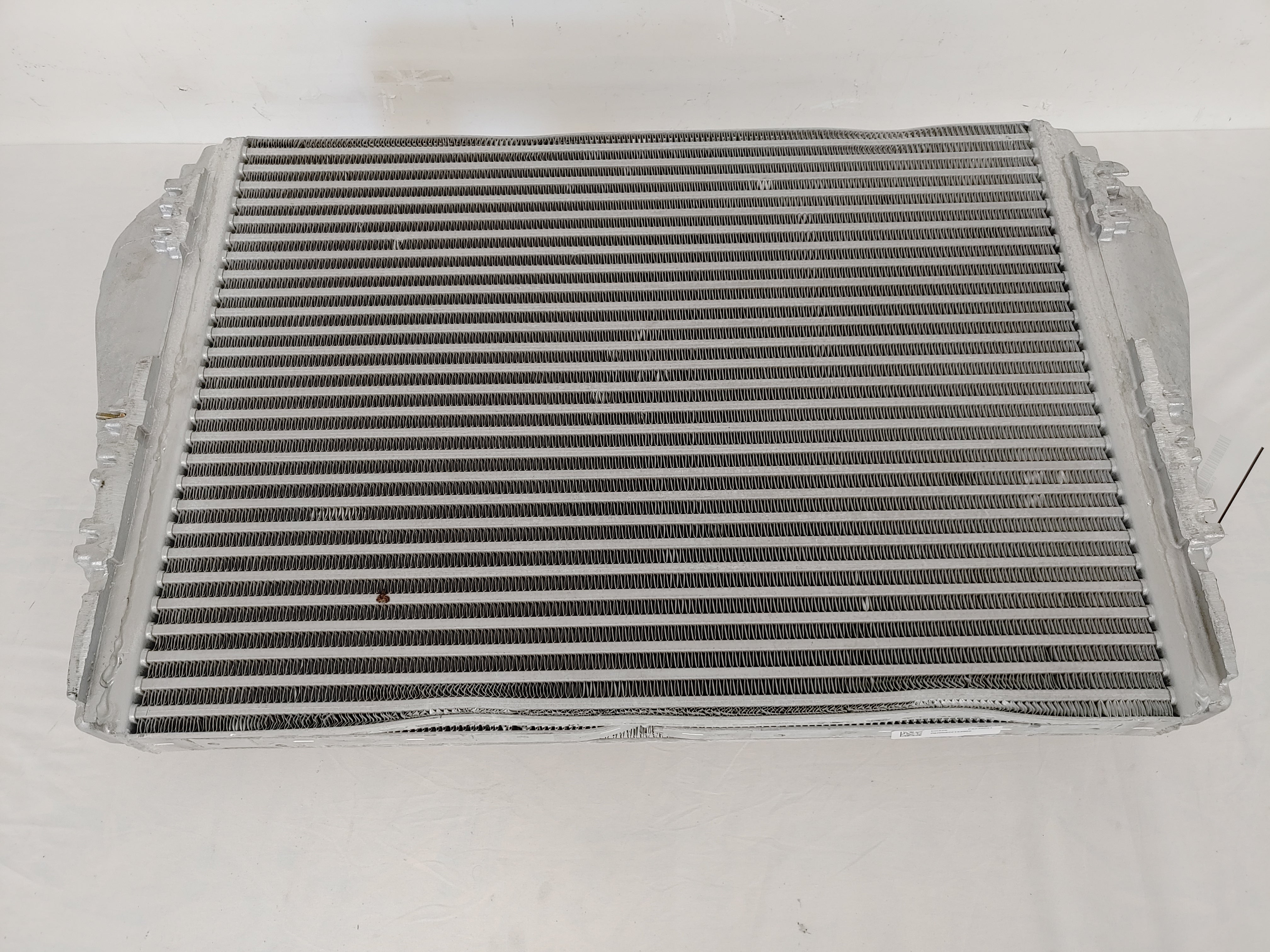 Damaged Behr 28 ¾" x 21 ½" Charge Air Cooler - P/N  01-33030-000 (8126255563068)