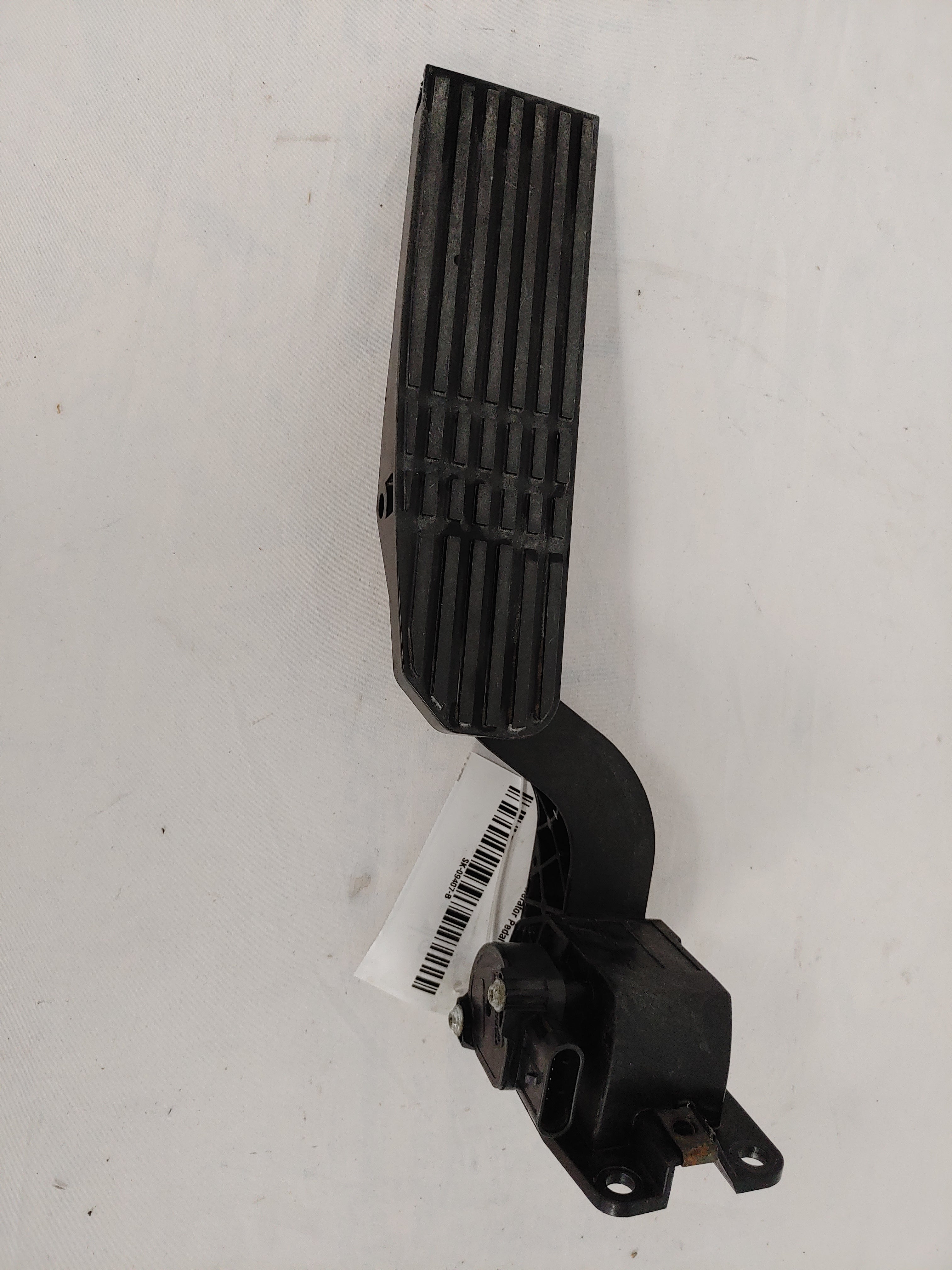 Freightliner DDEC Accelerator Pedal - P/N: A01-32622-000 (8229085610300)