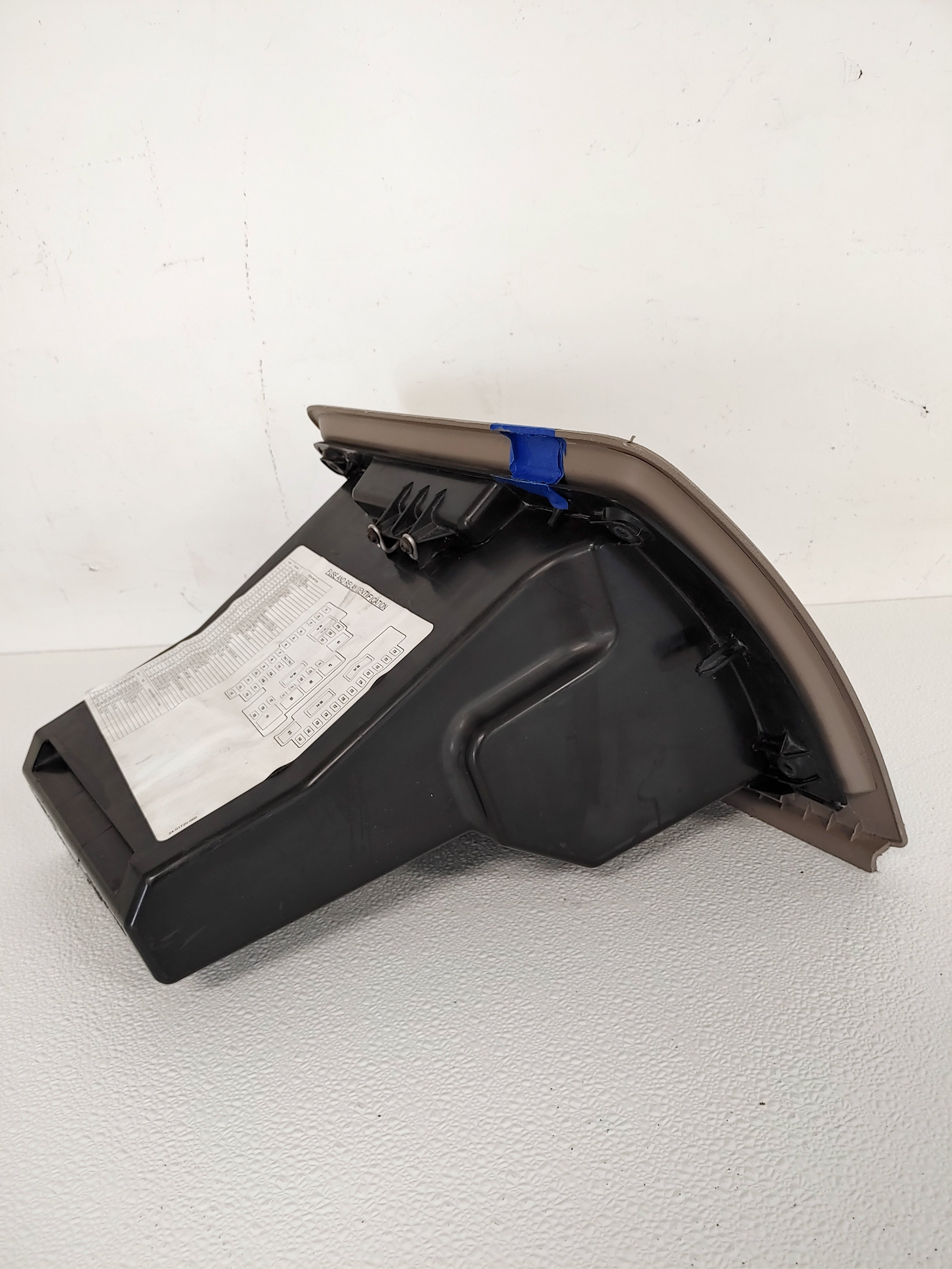 Used Freightliner Cascadia P3 Dash Glove Box - P/N: 22-60535-000 (6801734434902)