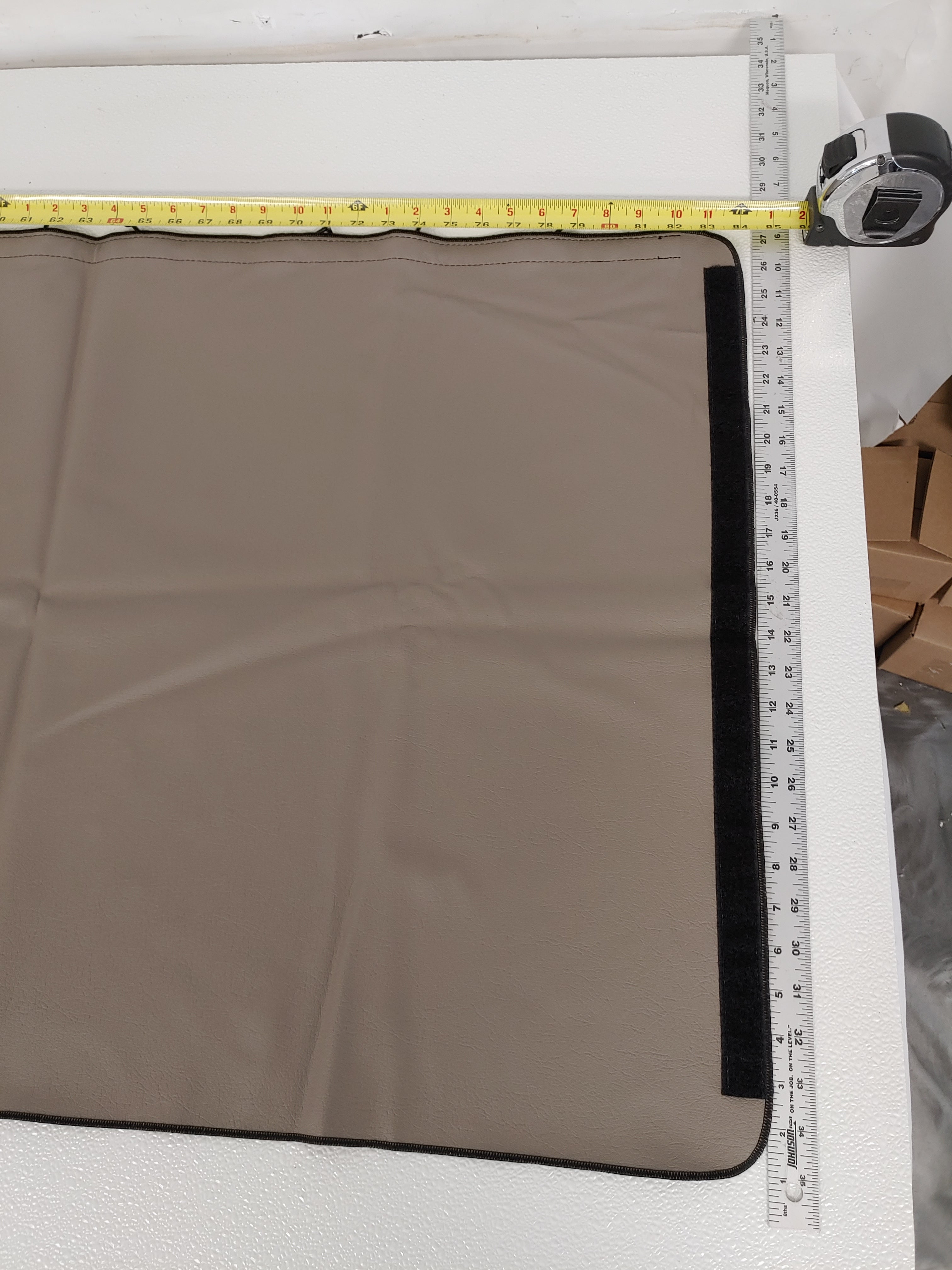 Freightliner LH 83x26 Inch Vinyl Privacy Curtain - P/N A18-66403-000