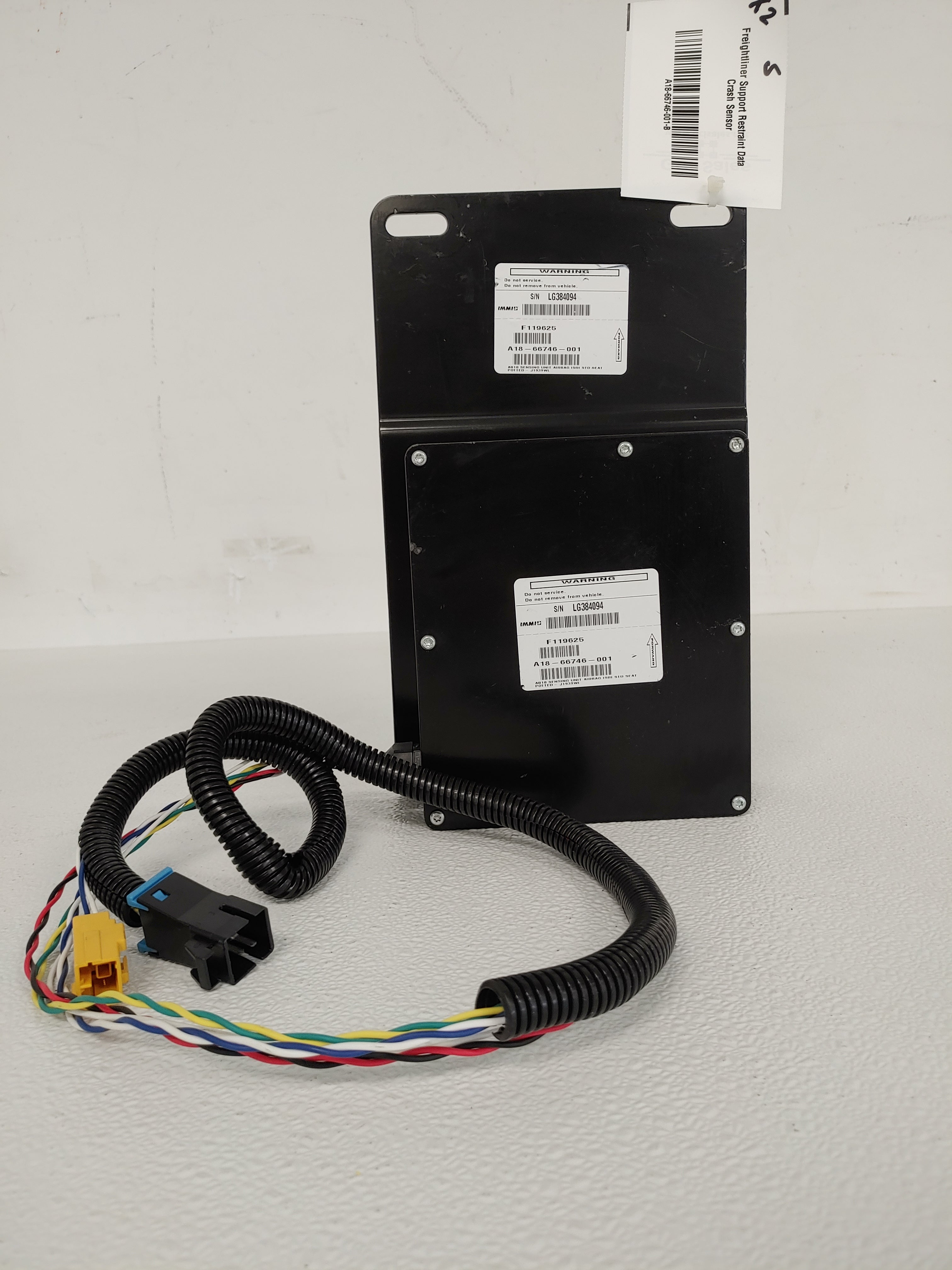 Freightliner Support Restraint Data Crash Sensor - P/N A18-66746-001