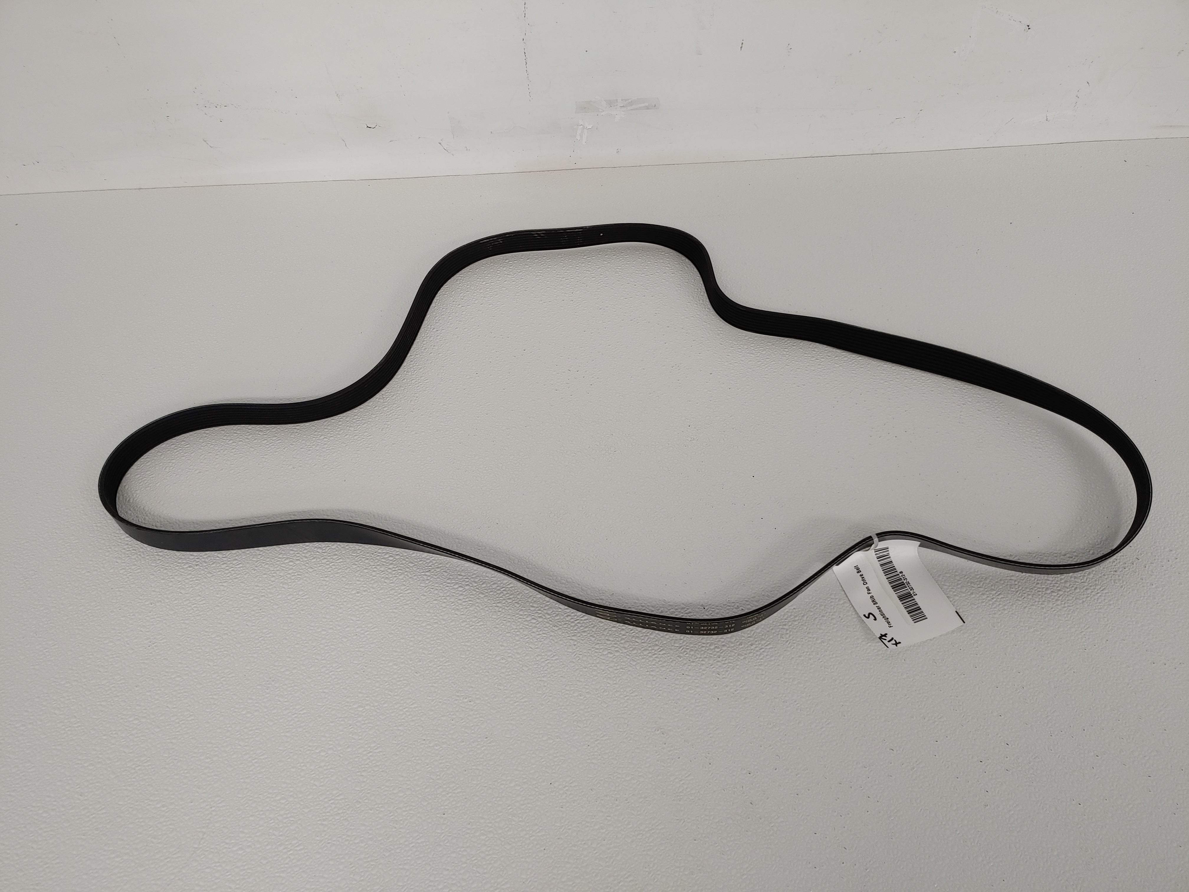 Freightliner 8Rib Fan Drive Belt - P/N: 01-32732-312