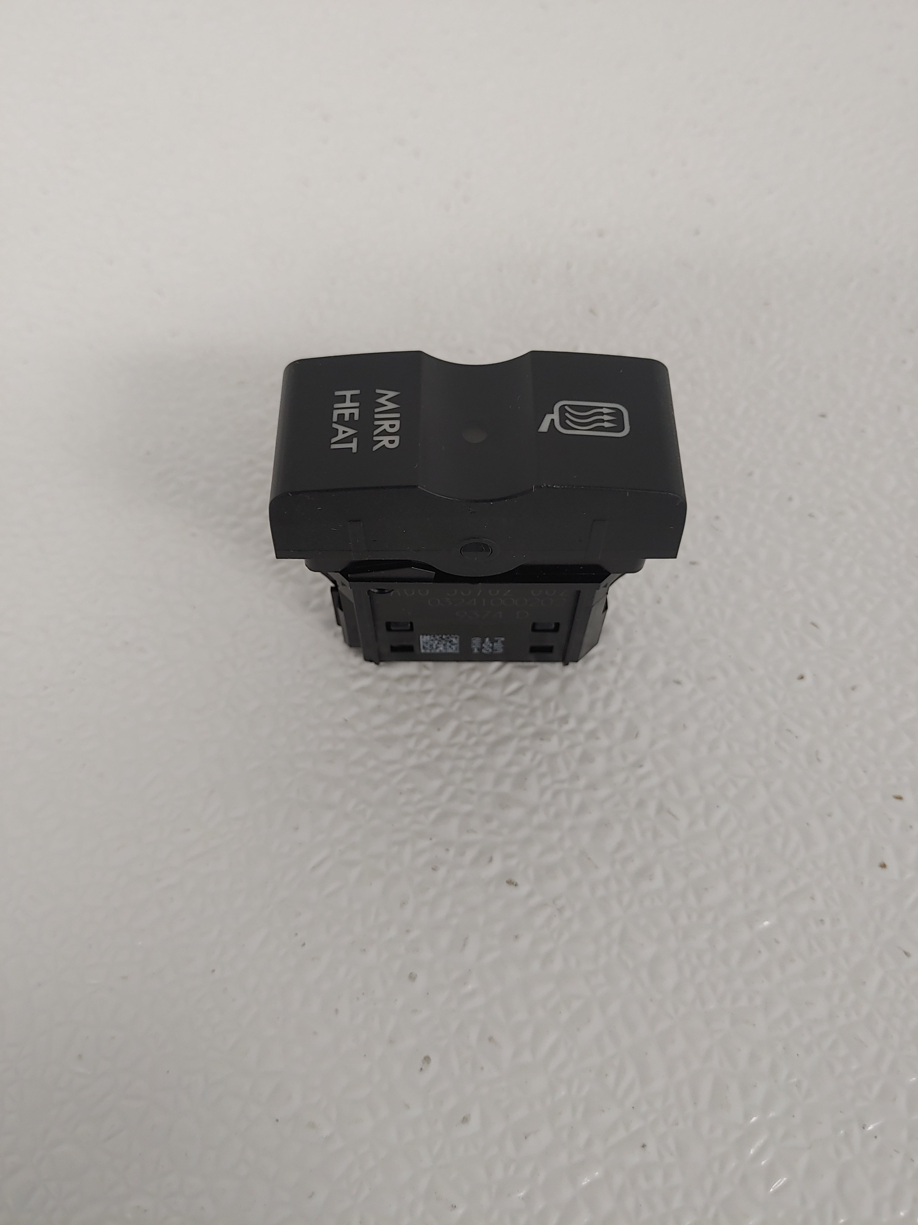 Freightliner Cascadia Mirror Heat Rocker Switch - P/N: A06-53782-002 (6811053817942)