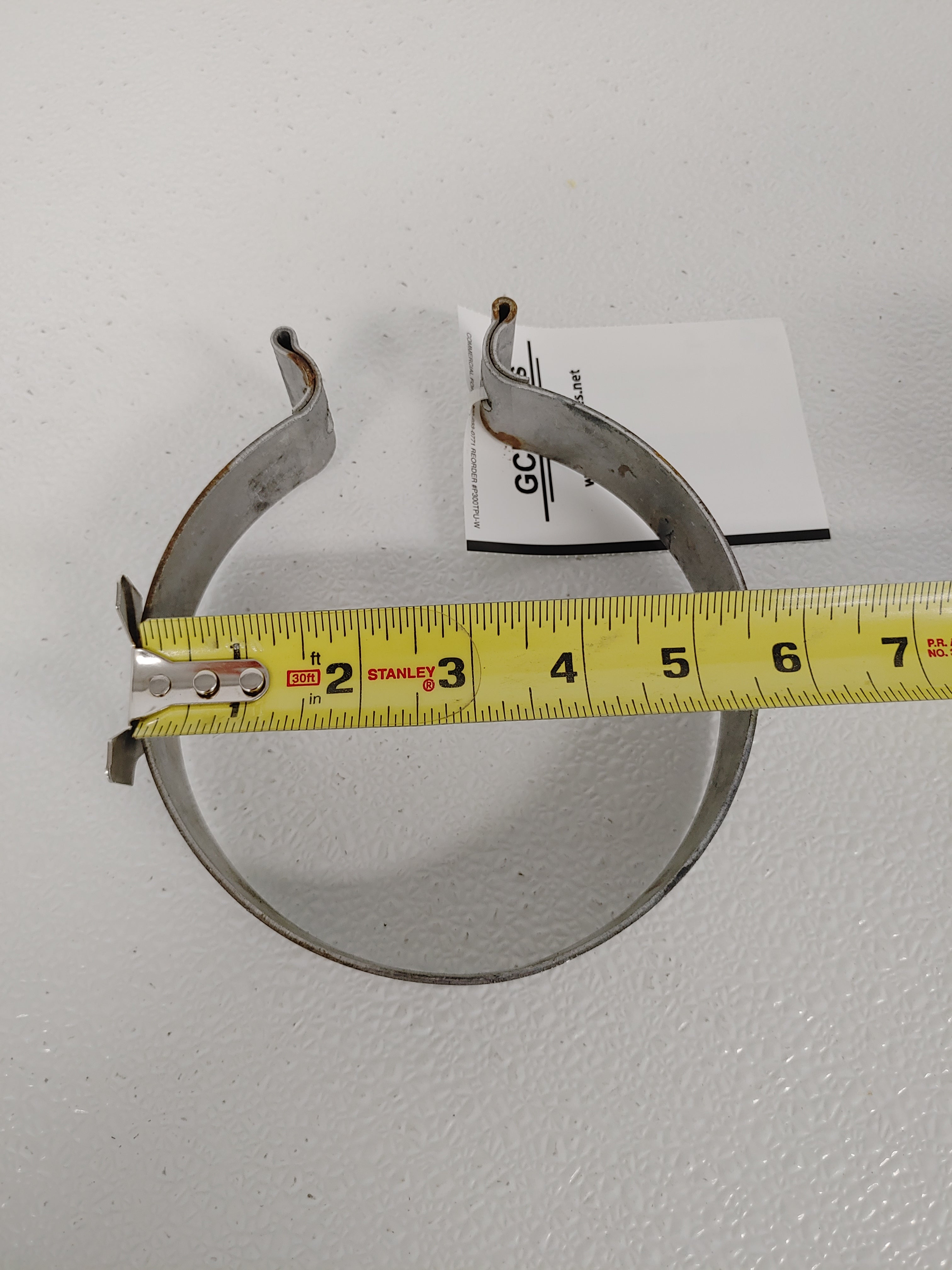 Used Freightliner 5 IN Exhaust Pipe Clamp - P/N 04-30813-000