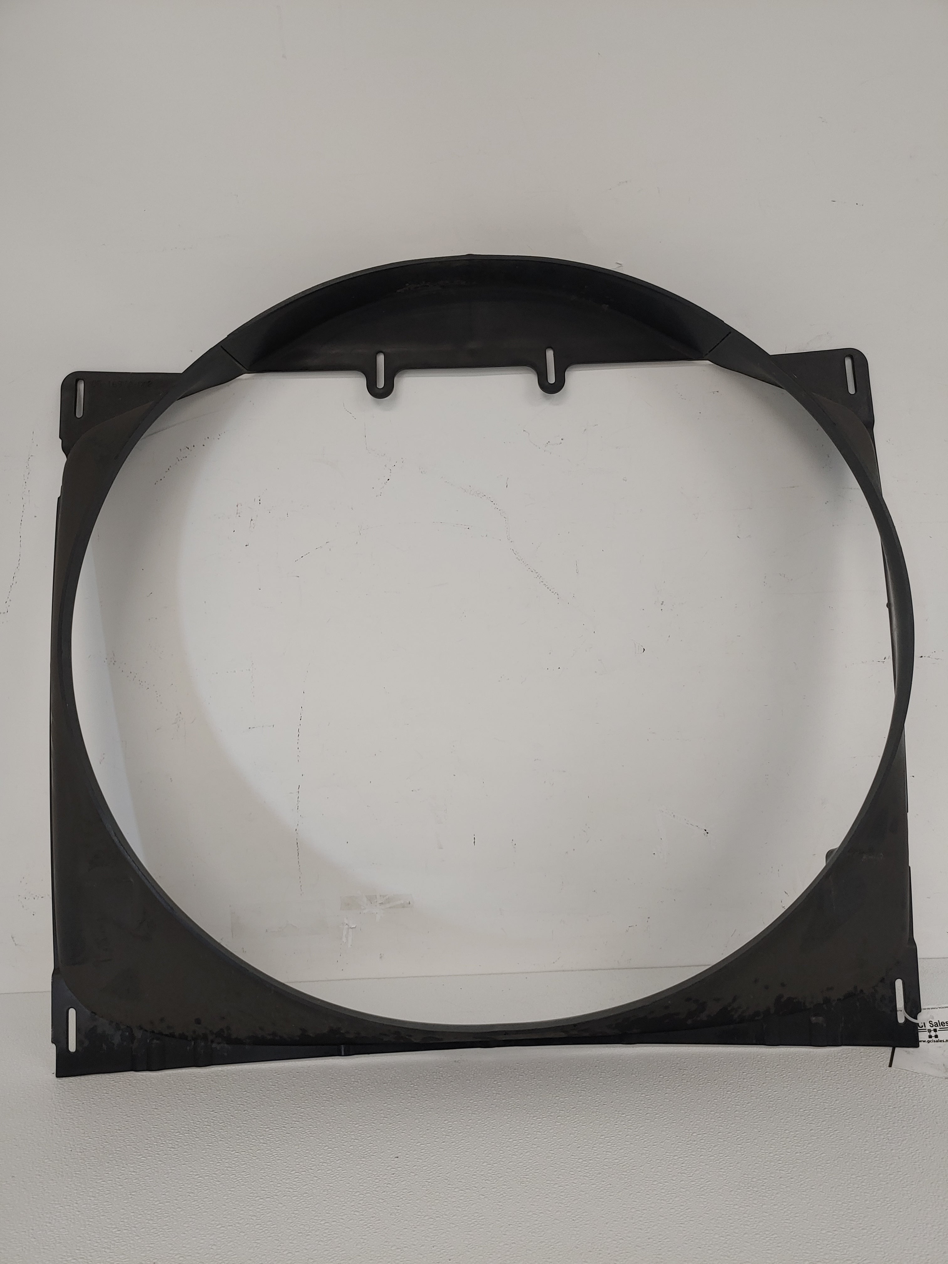 Freightliner 6pt 1200 RAD 32" Radiator Fan Shroud - P/N: 05-16972-002 (6812188442710)