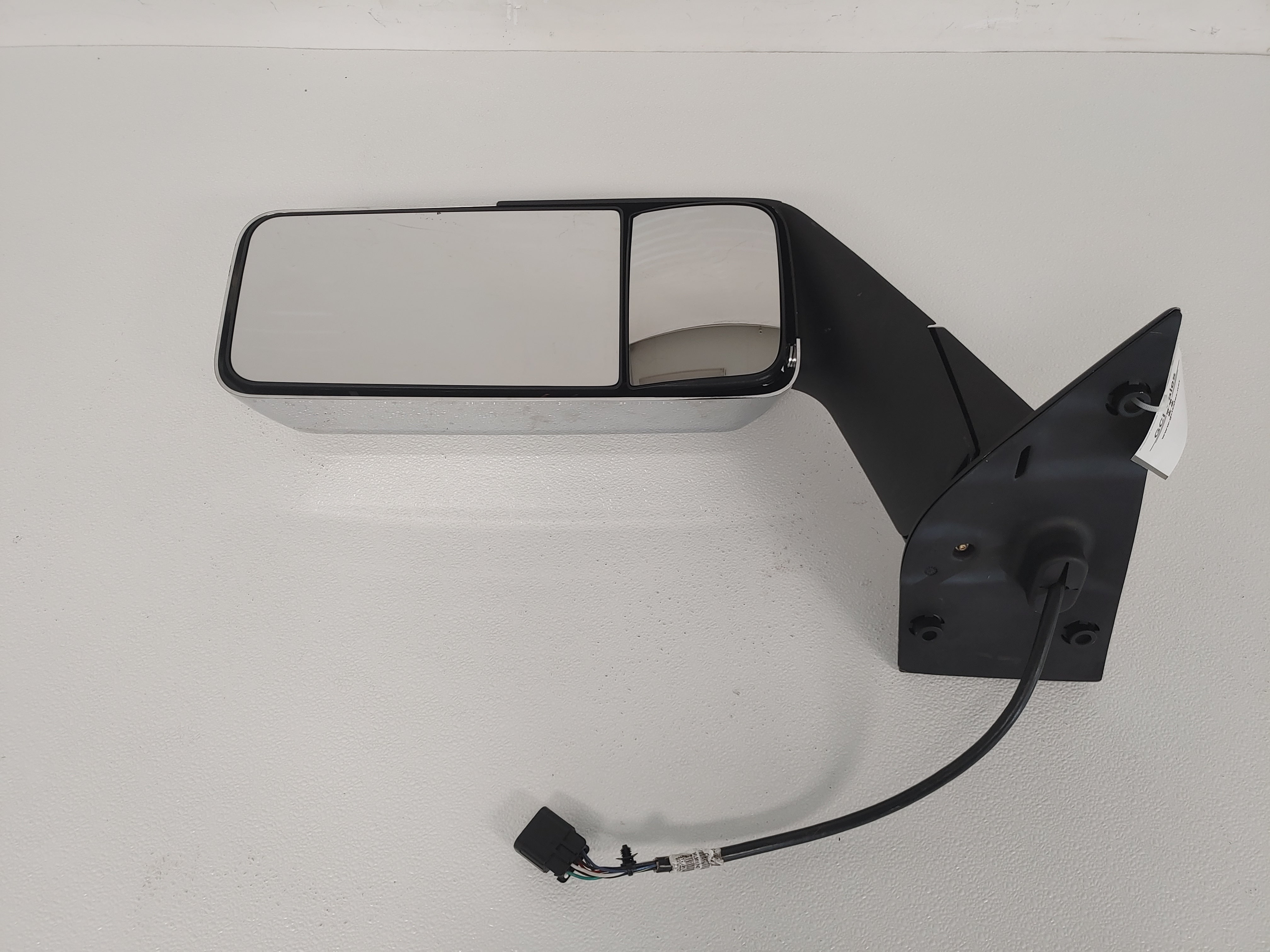 Freightliner P4 Right Hand Drive RH Mirror Assembly - P/N: A22-78612-001 (6812320759894)