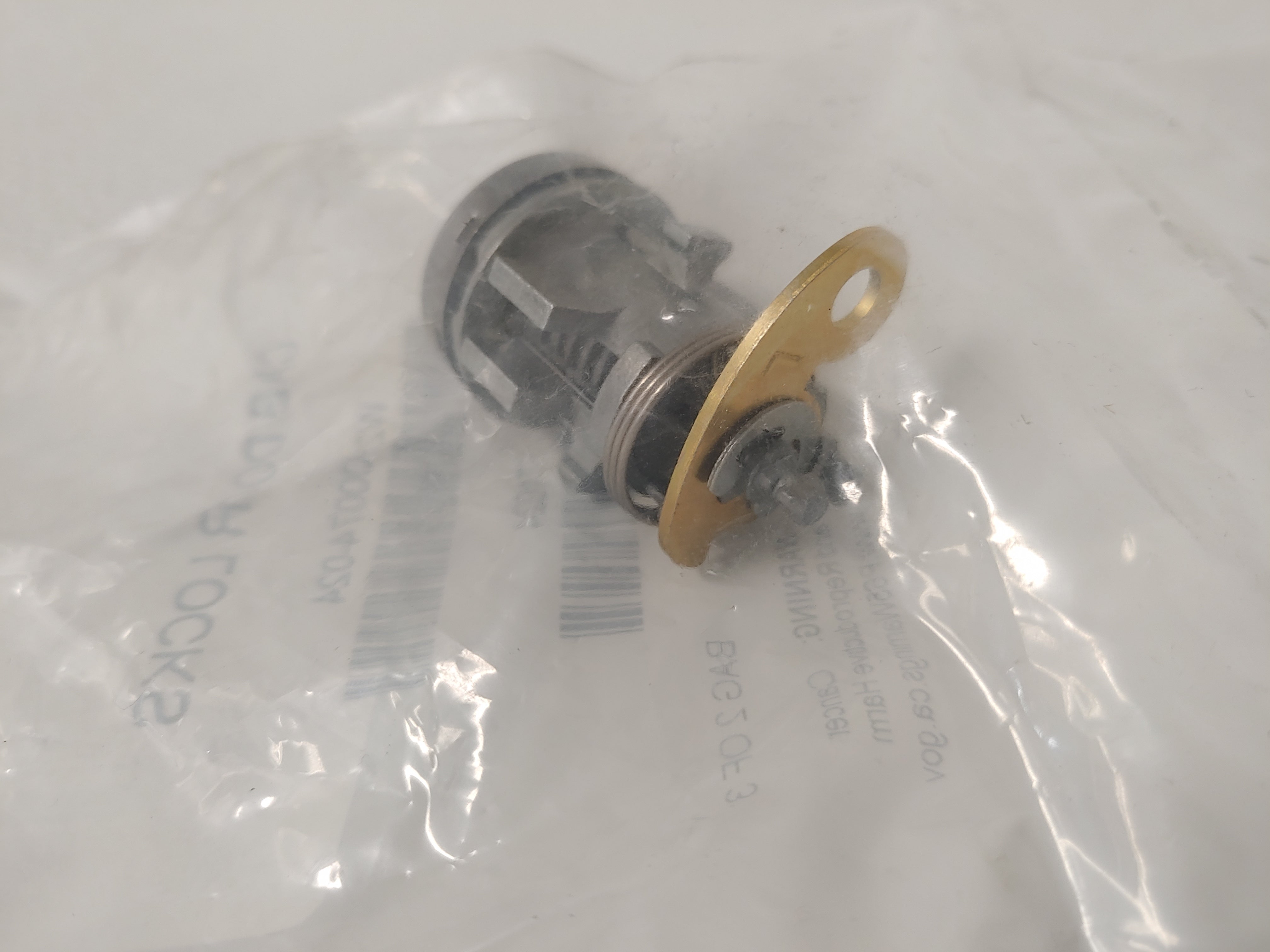 Freightliner P4 Lockset 1001-1500 w/ 2 Keys - W22-00074-024 (6813475405910)