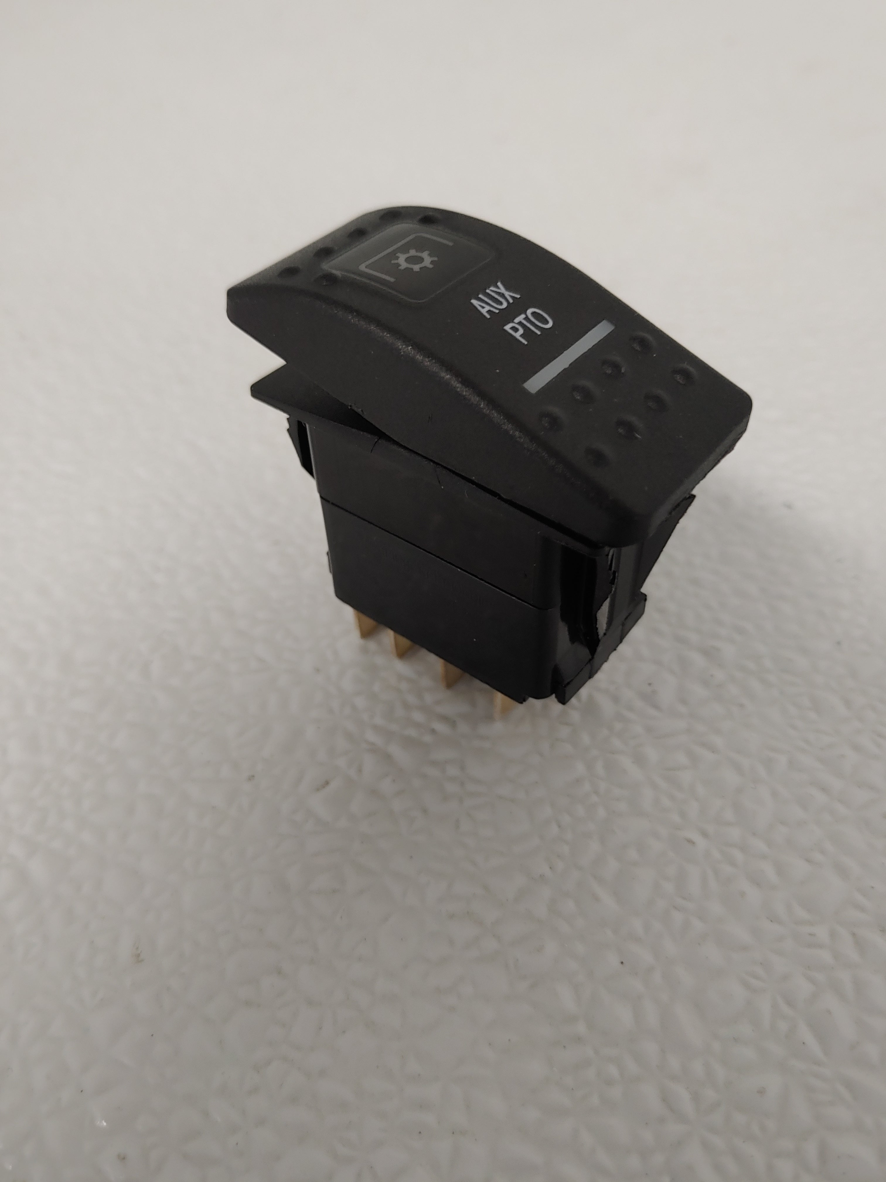 Carling Tech Auxiliary Power Take Off Rocker Switch - P/N: A66-02160-110 (6814109696086)