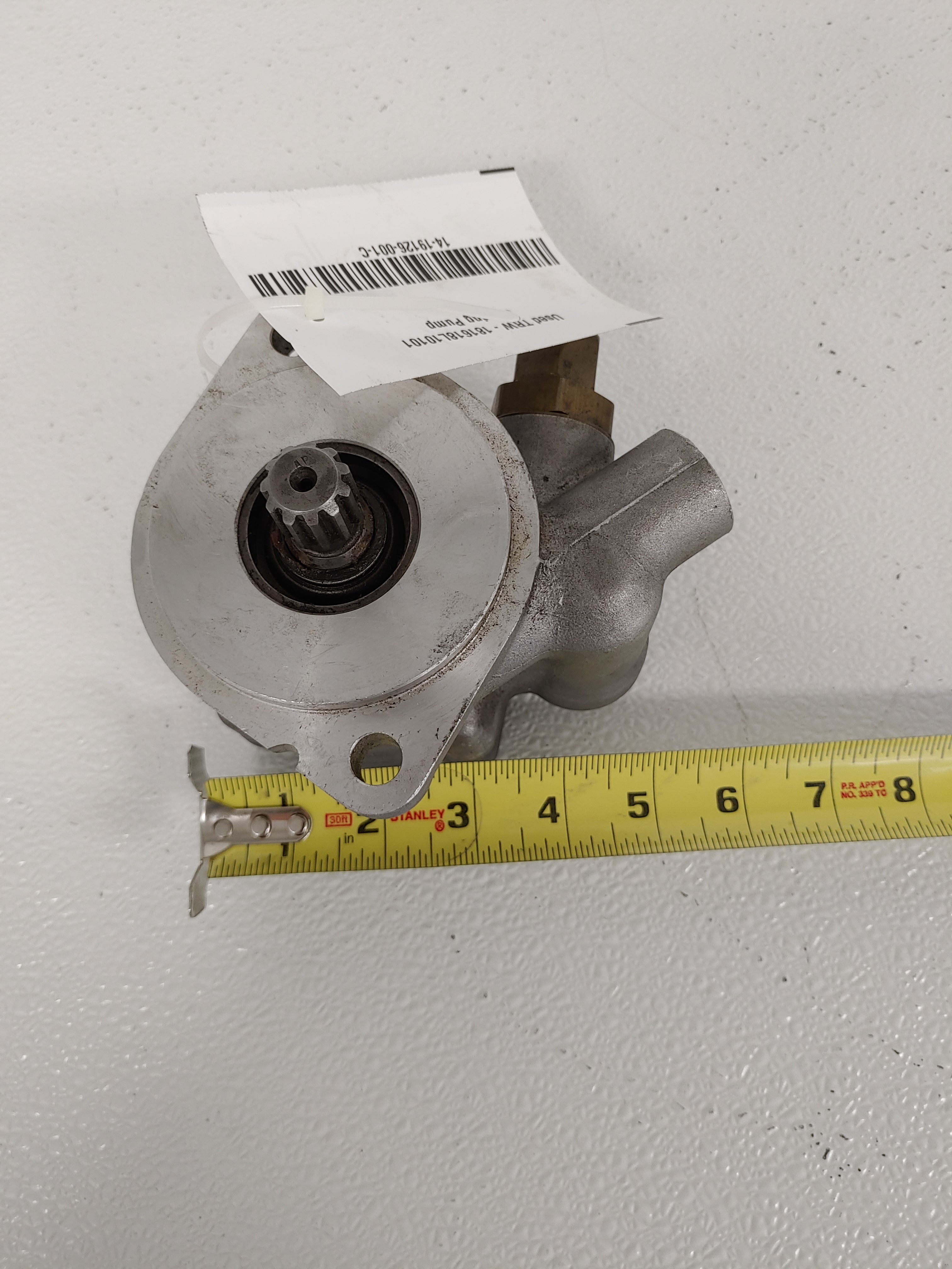 Used TRW - 181618L10101 Steering Pump - P/N: 14-19126-001 (6815809044566)