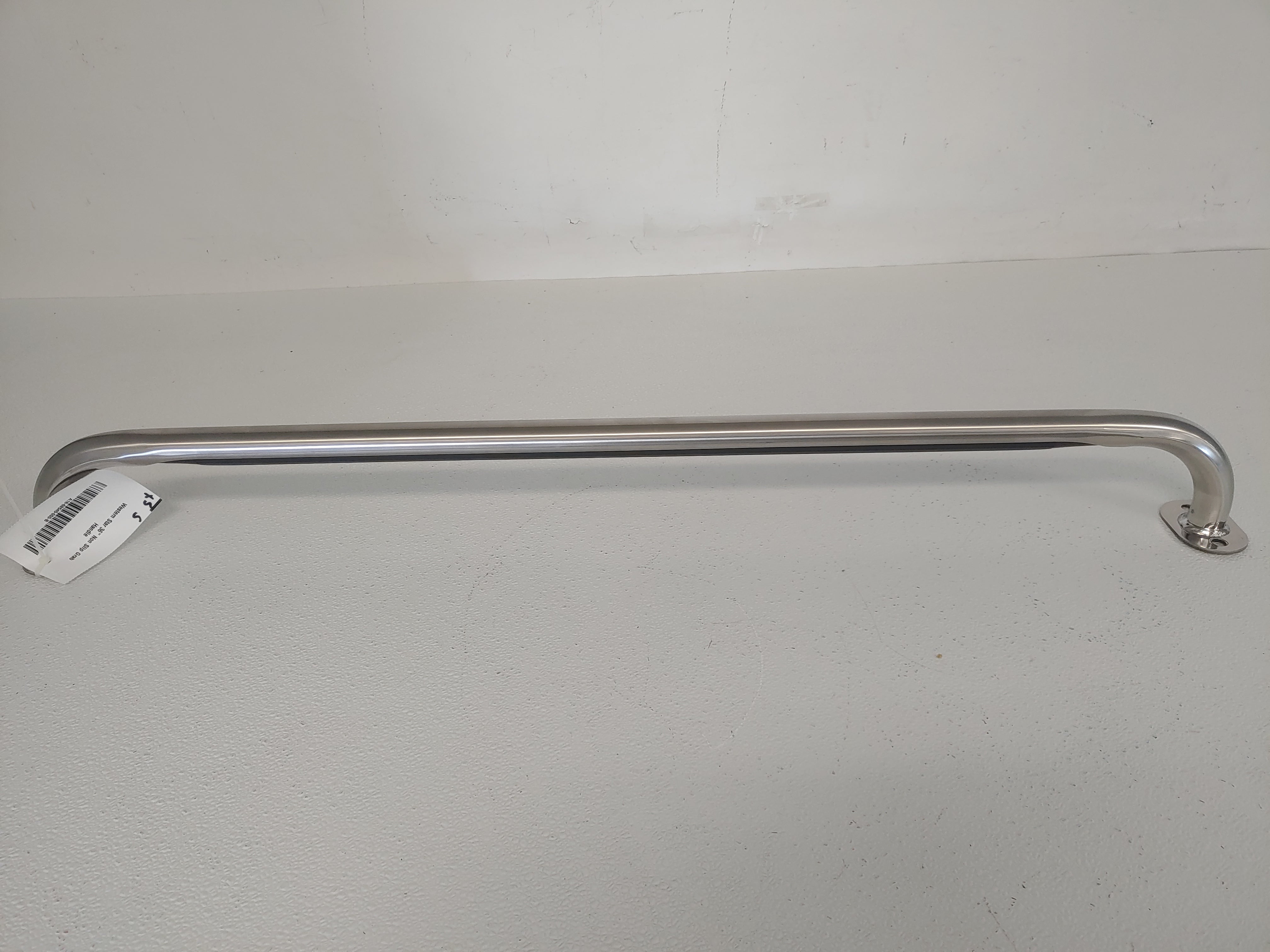 Western Star 36" Non Slip Grab Handle - P/N: A18-68545-000 (6823972765782)