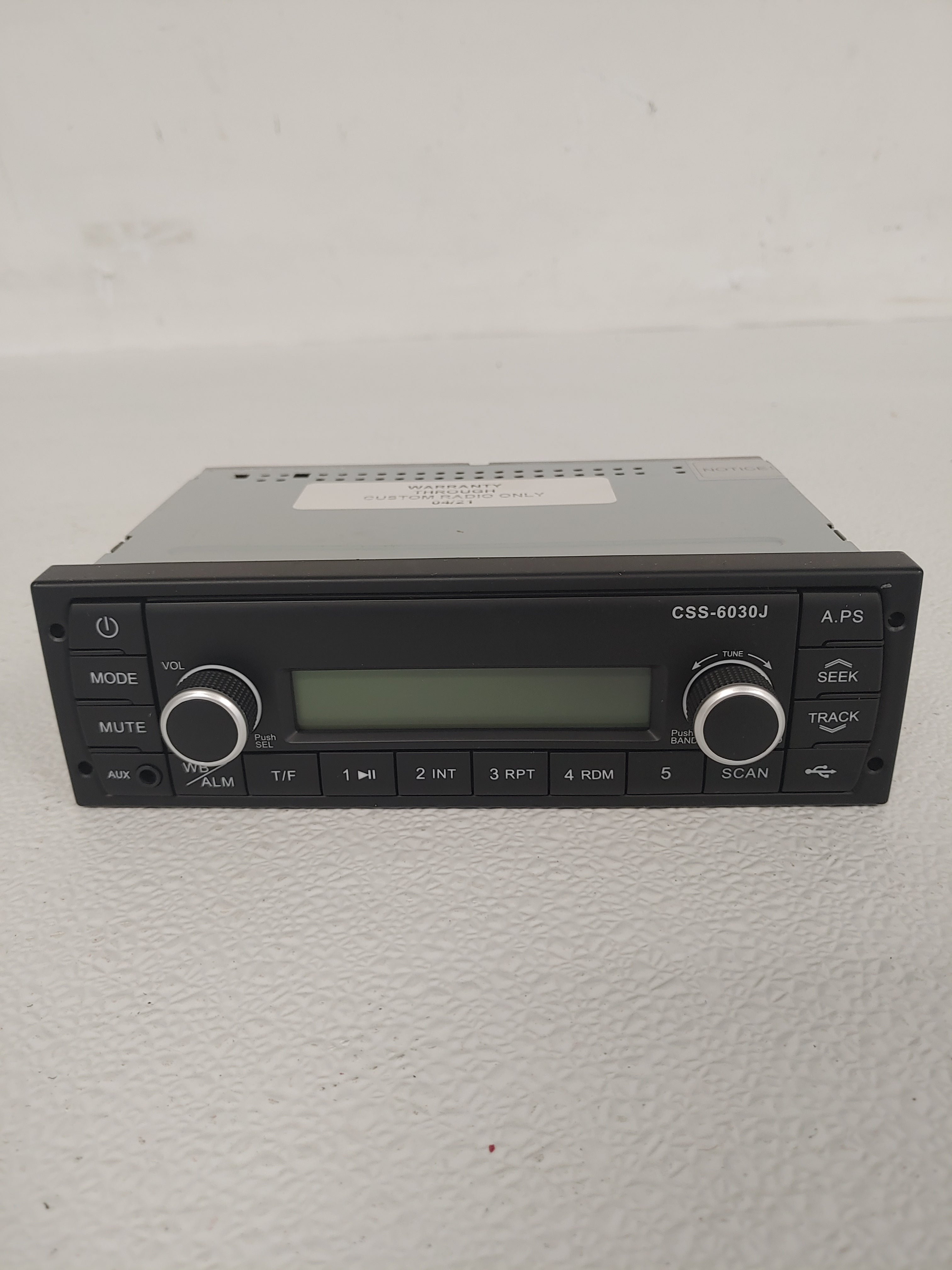 Freightliner 6030J Radio - P/N: A22-76945-000 (6823183089750)