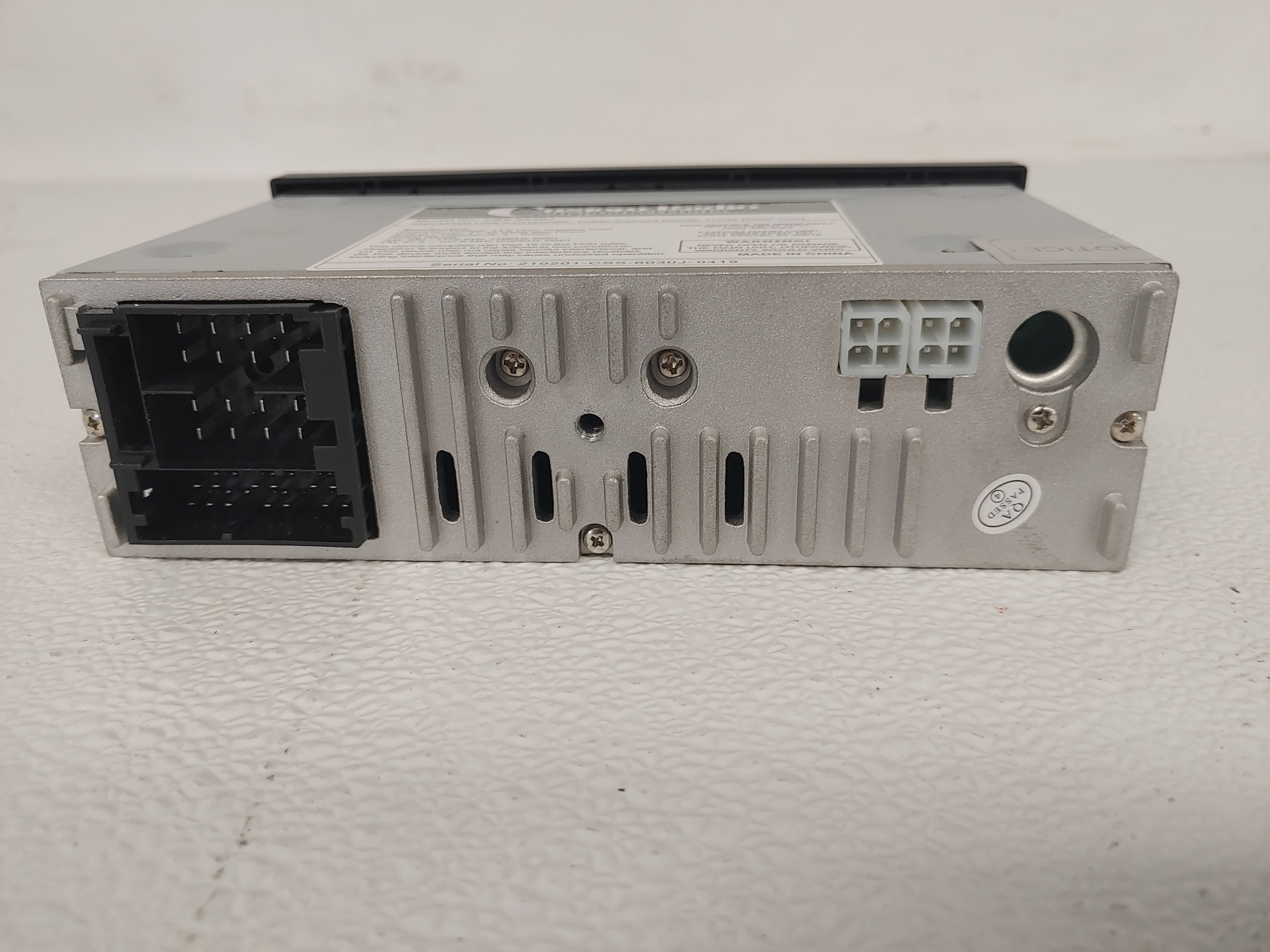 Freightliner 6030J Radio - P/N: A22-76945-000 (6823183089750)