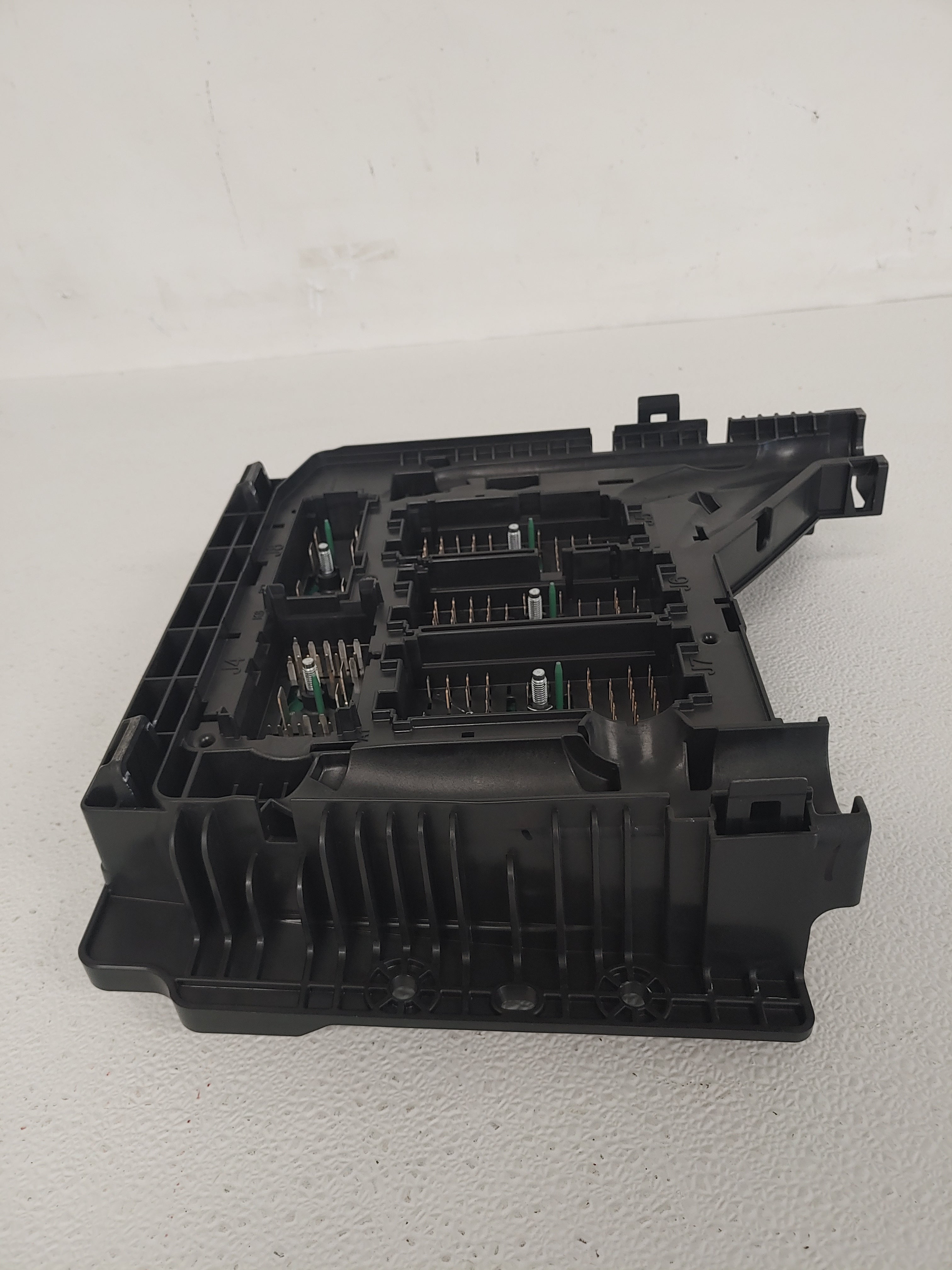 Freightliner Circuit Protection V-Power Distribution Module - P/N: A66-16415-000 (6823941668950)