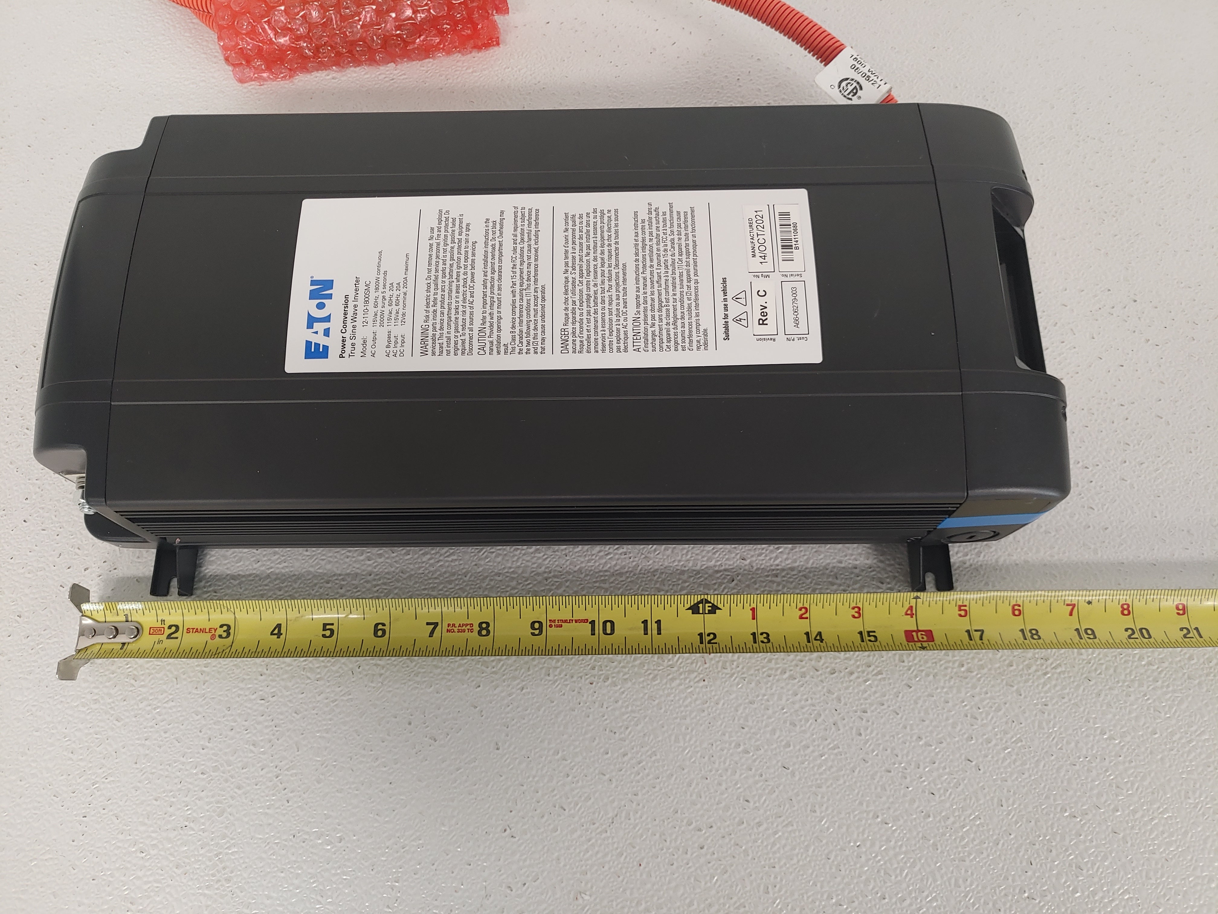 Eaton 11.8 V 1800W No Charge Inverter - P/N A66-06279-003