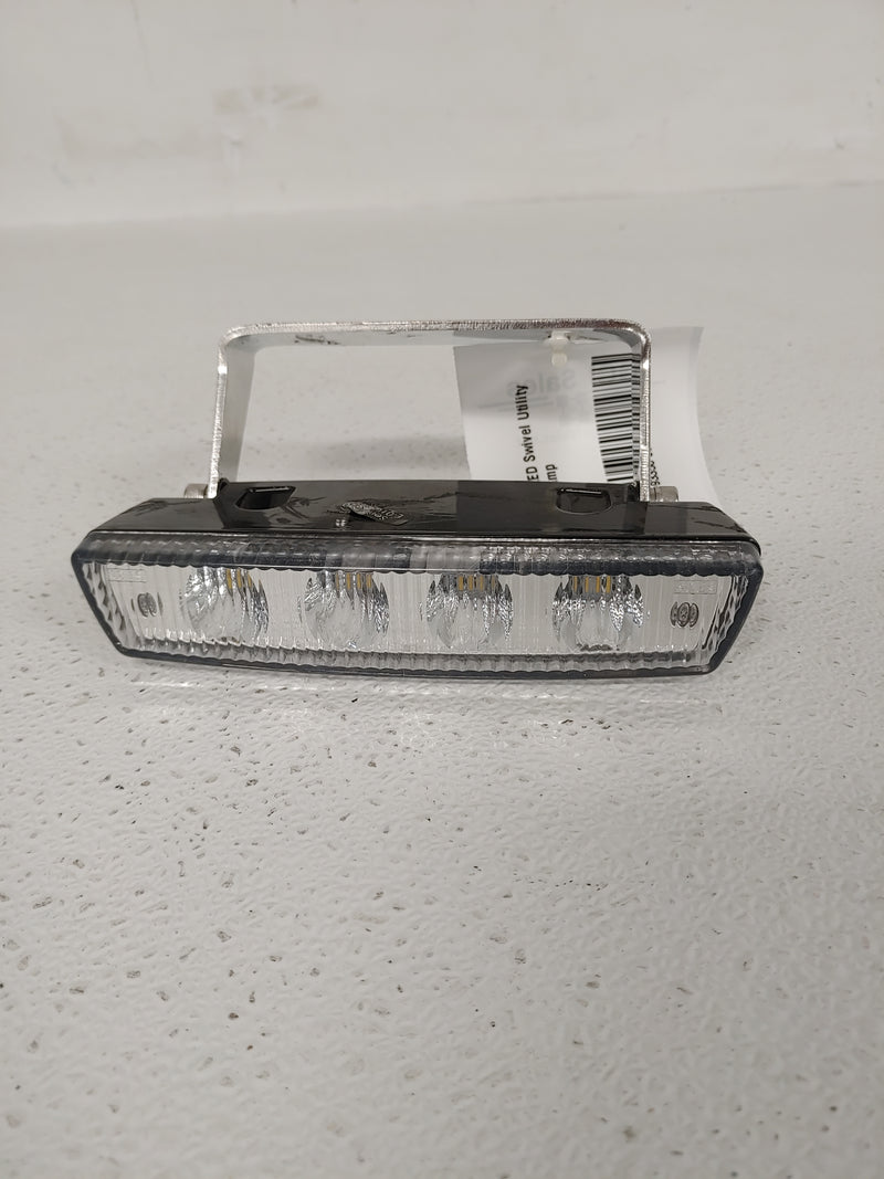Used Freightliner LED Swivel Utility Lamp - P/N: A06-93356-002 (6825636986966)
