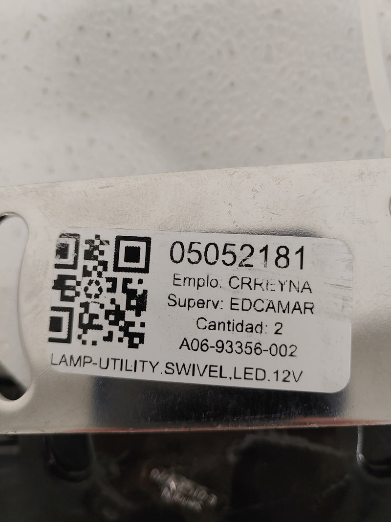 Used Freightliner LED Swivel Utility Lamp - P/N: A06-93356-002 (6825636986966)