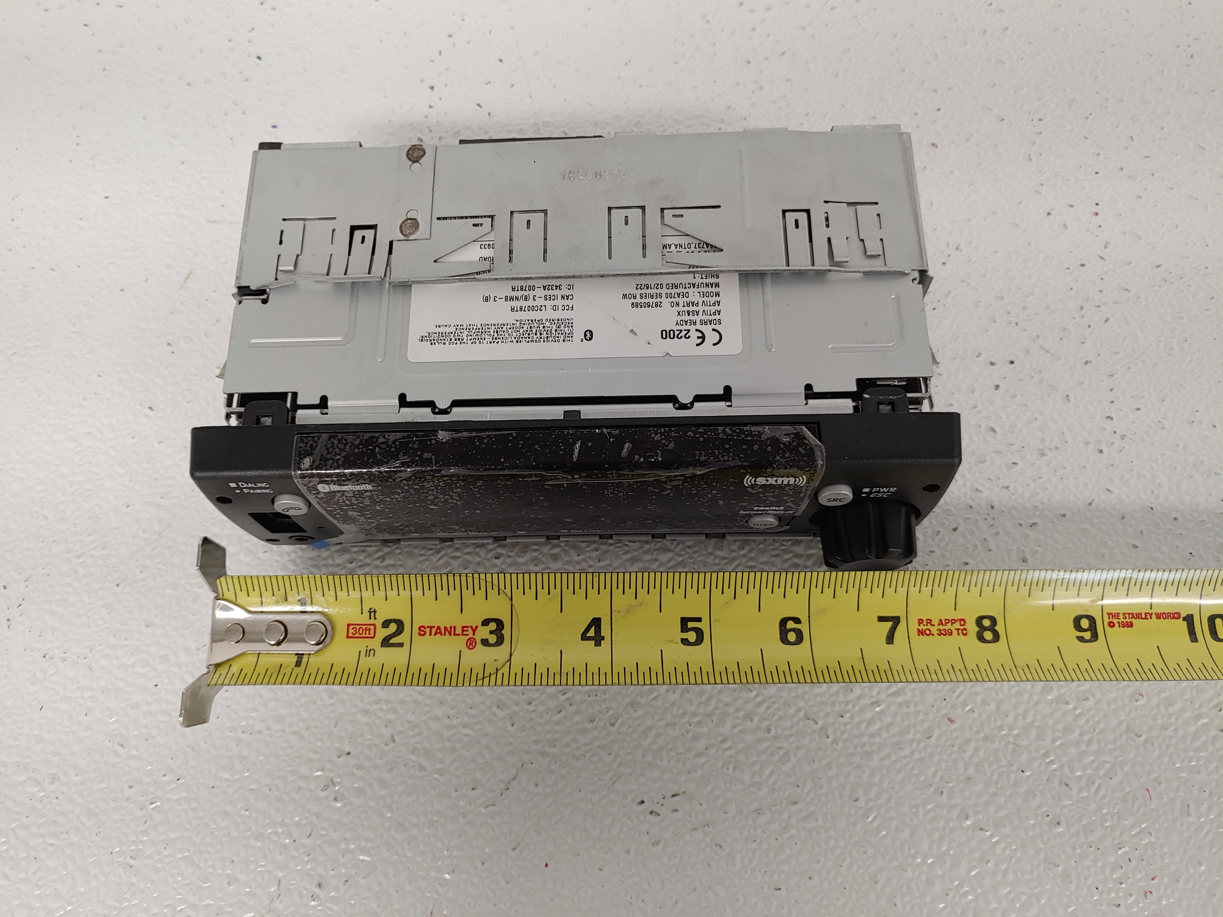 Freightliner DEA737 Radio - P/N  A22-78676-000 (8001460830524)