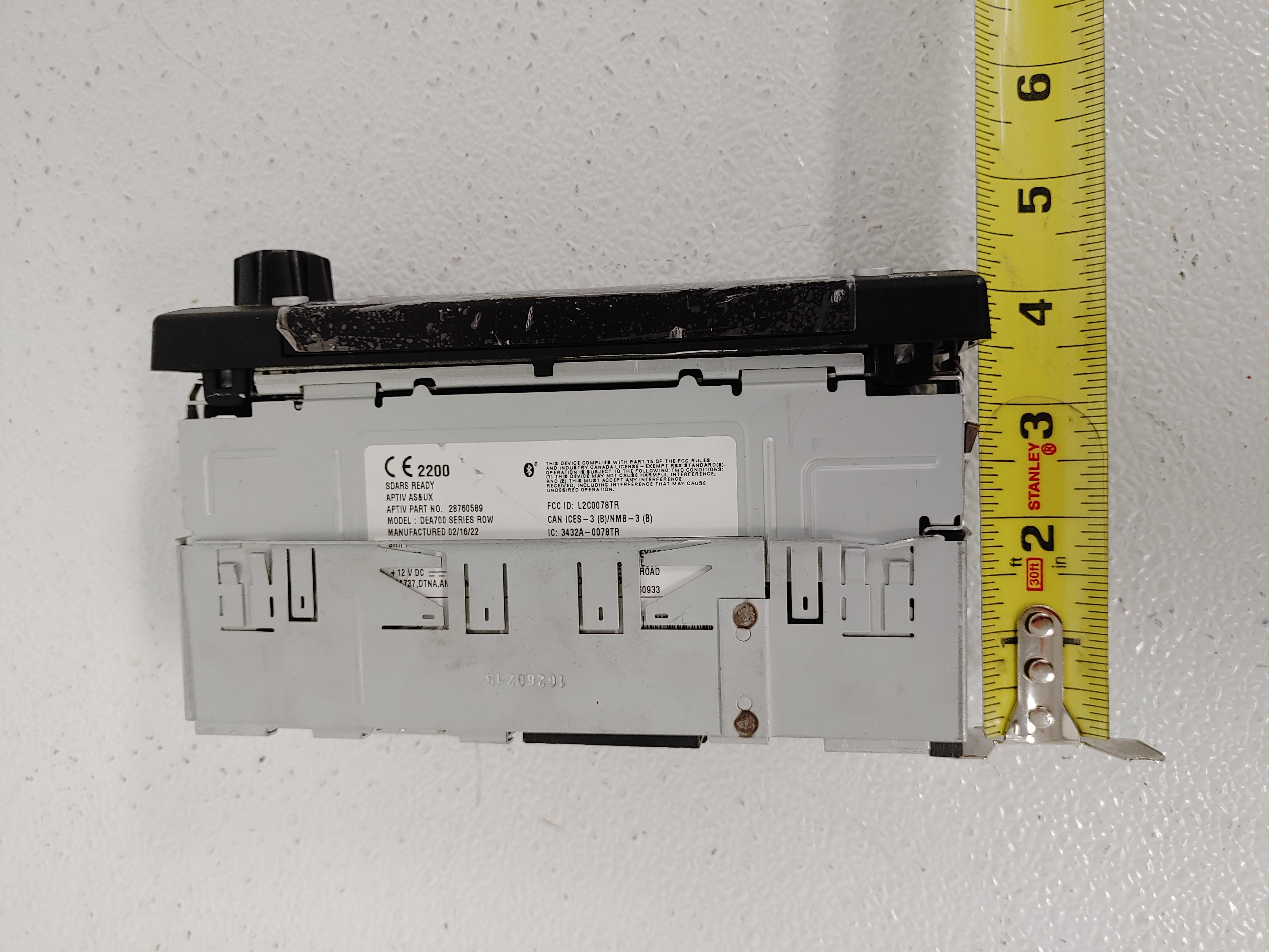 Freightliner DEA737 Radio - P/N  A22-78676-000 (8001460830524)