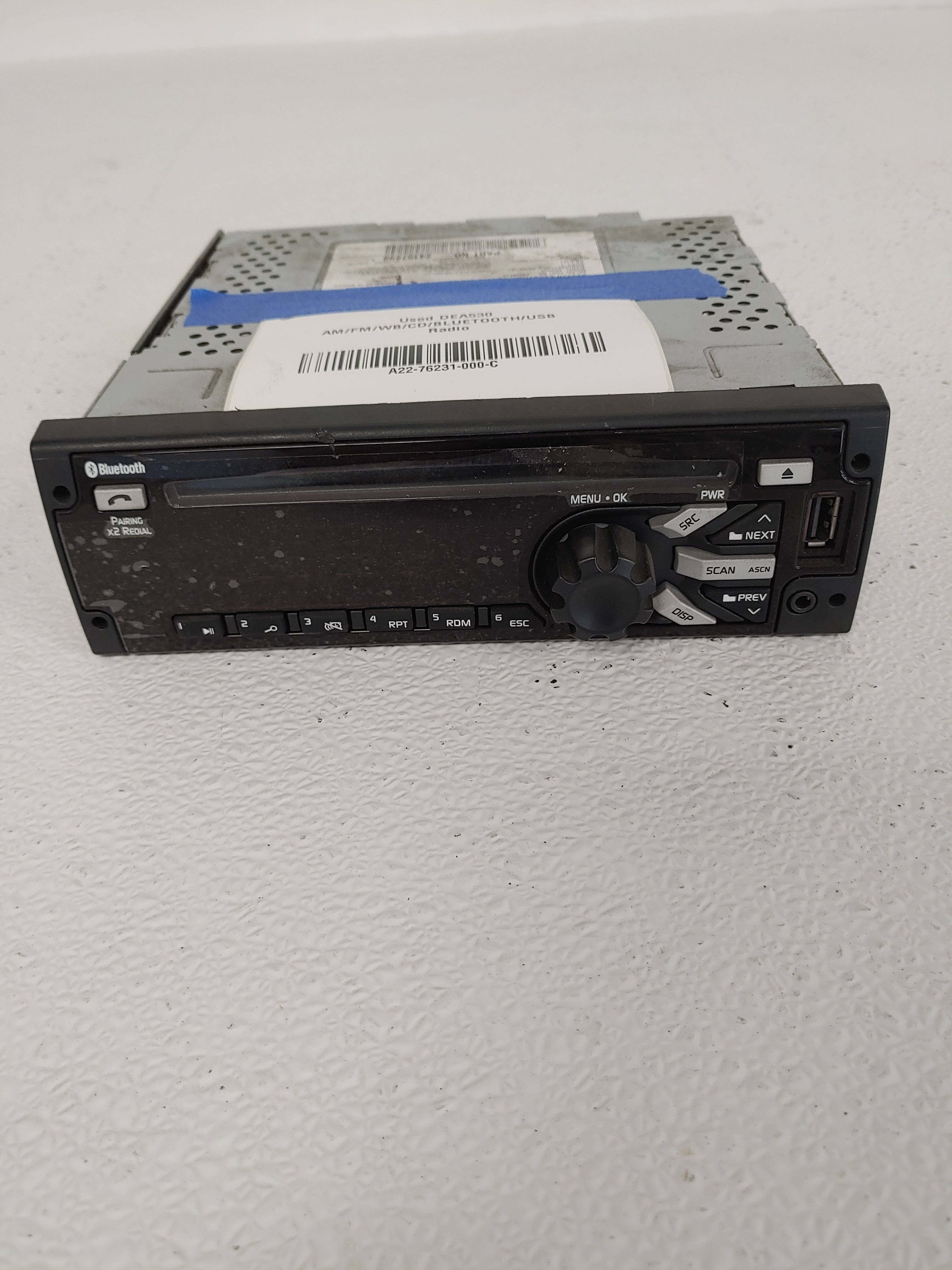 Used DEA530 AM/FM/WB/CD/BLUETOOTH/USB Radio - P/N  A22-76231-000 (7998380474684)