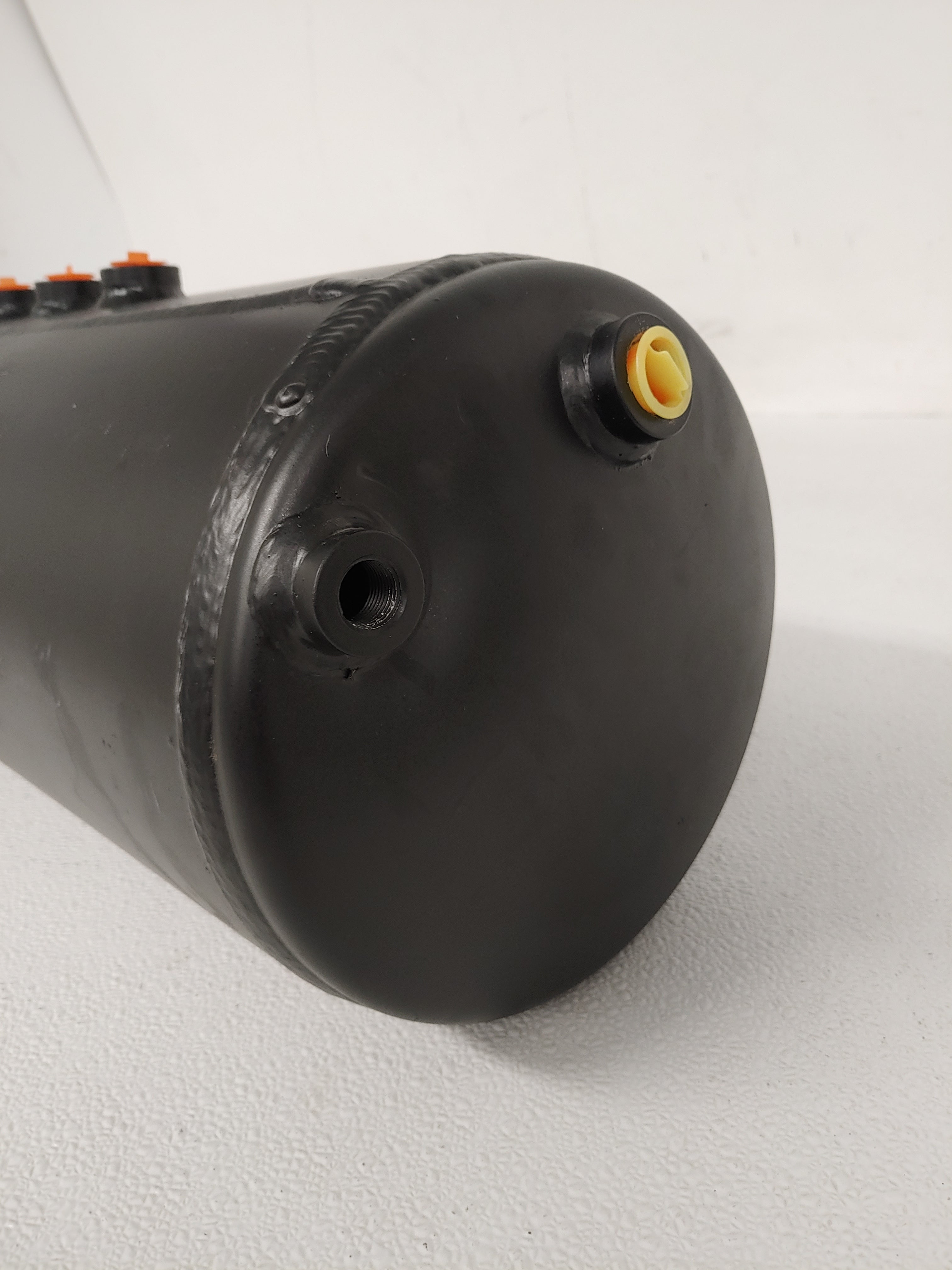 Freightliner 9 Inch Dia. Aluminum Air Tank - P/N  12-22898-001 (6831034368086)