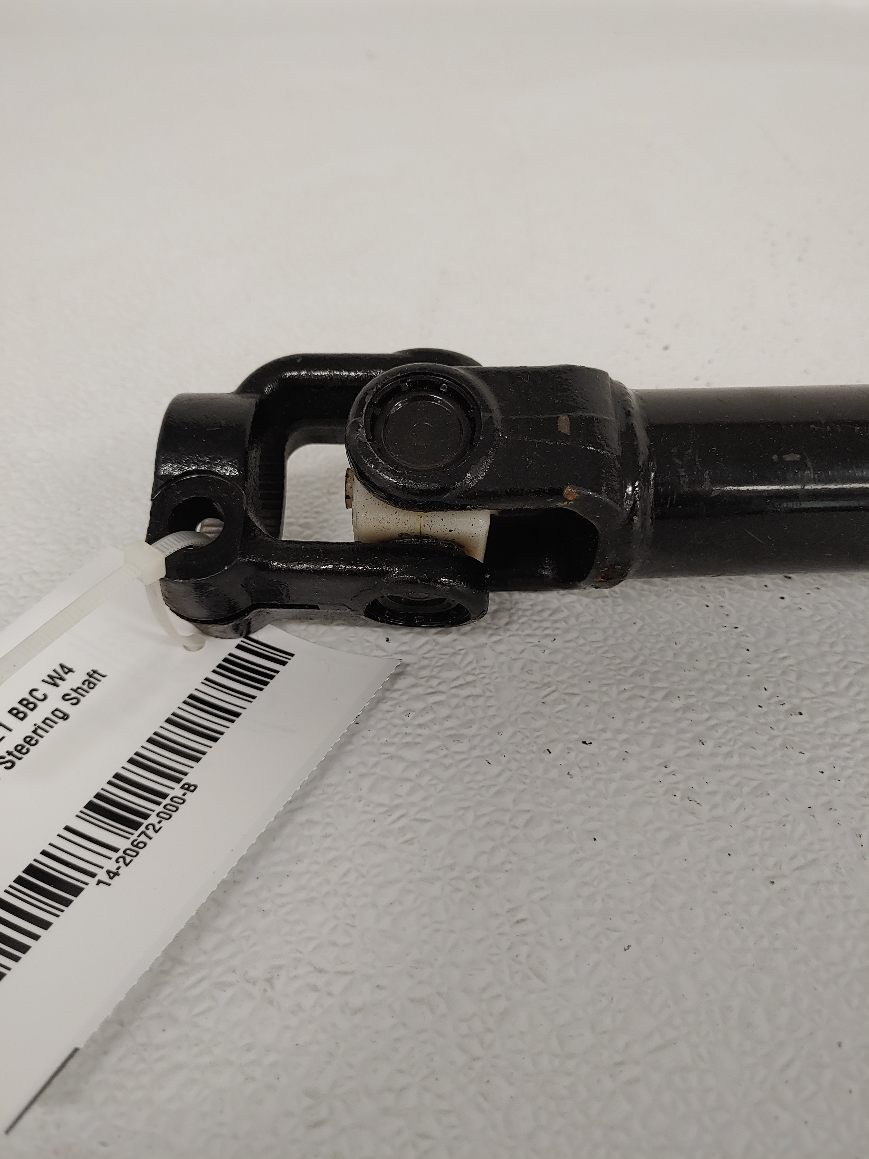 Freightliner 121 BBC W4 Setback Axle Steering Shaft - P/N  14-20672-000 (6831144796246)